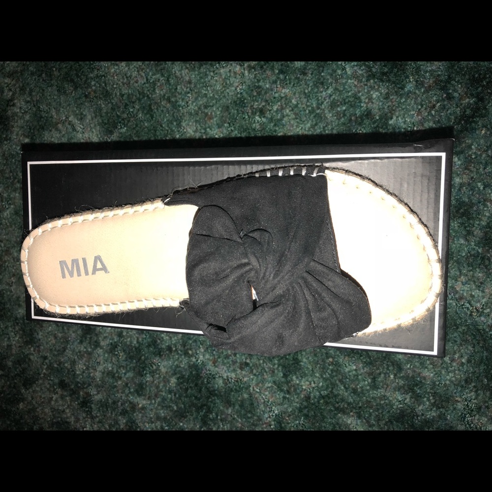 Women’s sandals
